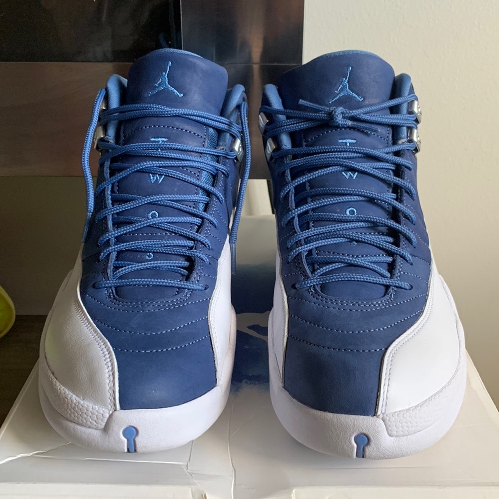 Air Jordan 12